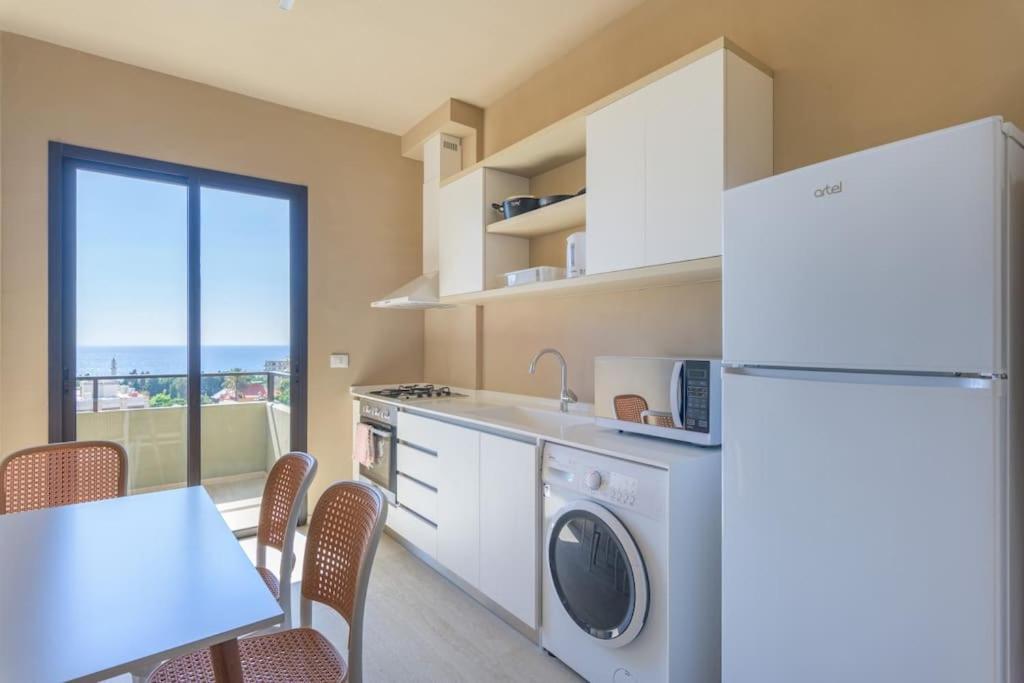 Appartamento Soukside Haven 3Br 24-7 Electricity Batroûn Esterno foto